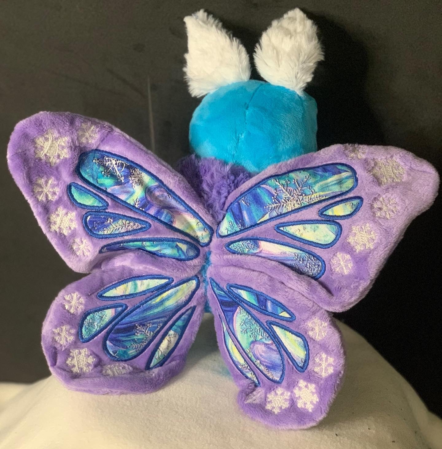 Nieve Snow Moth