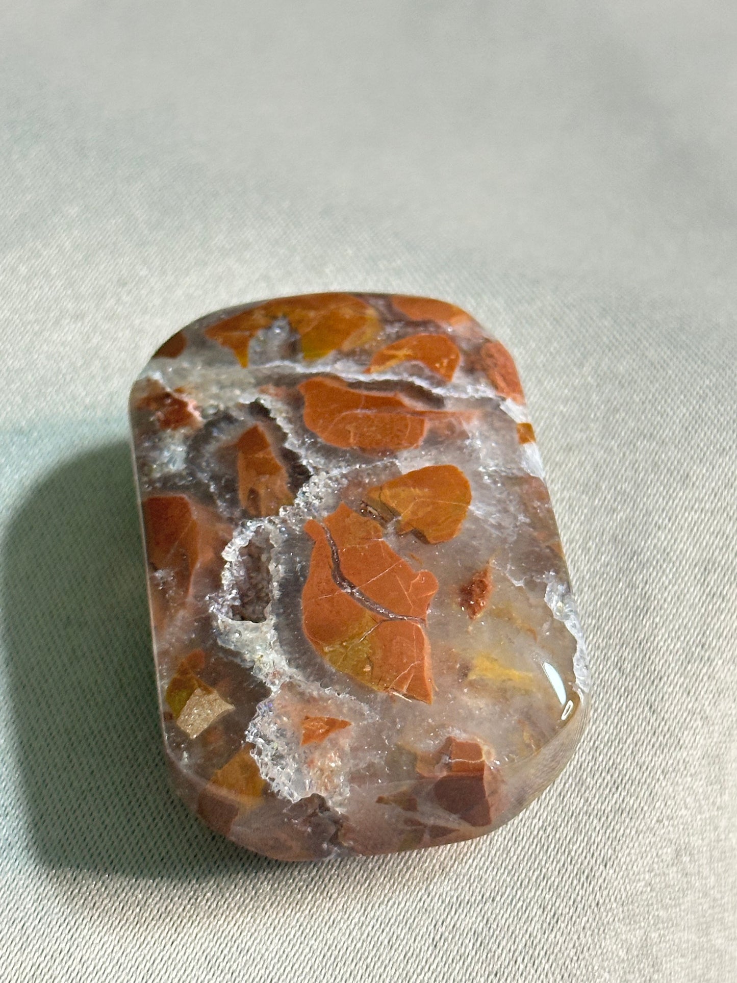 Agate in Quartz Palm Stone