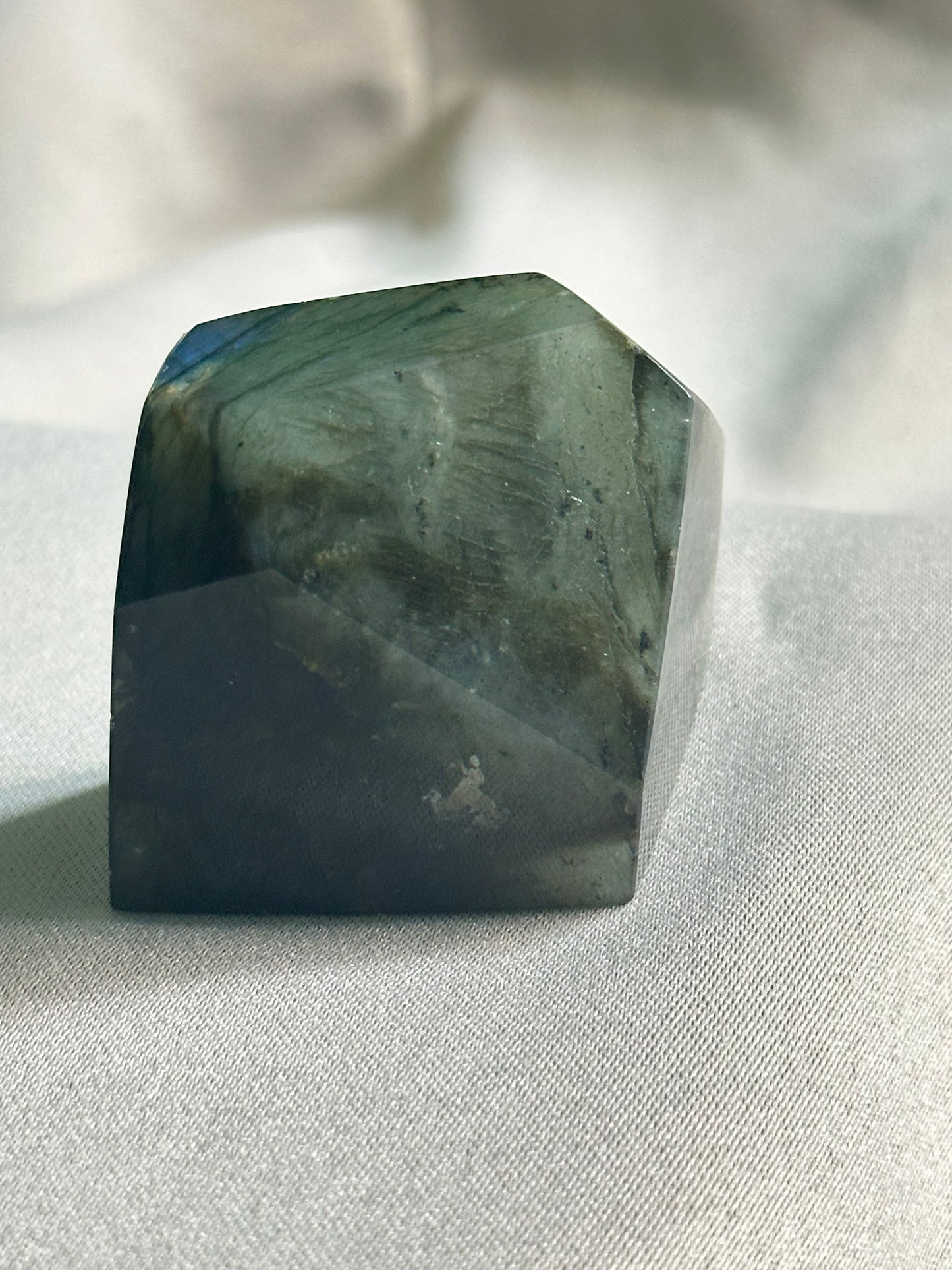Labradorite Crystals