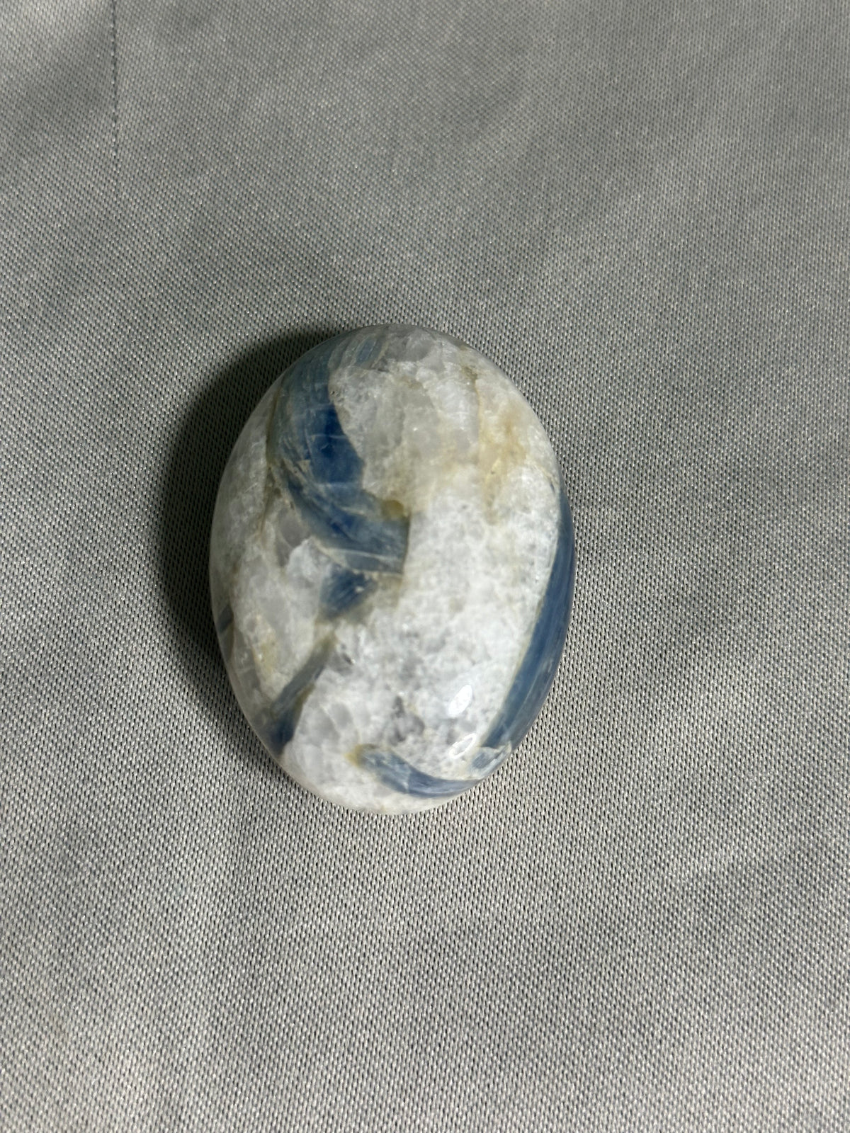 Blue Kyanite in Quartz Palm Stone