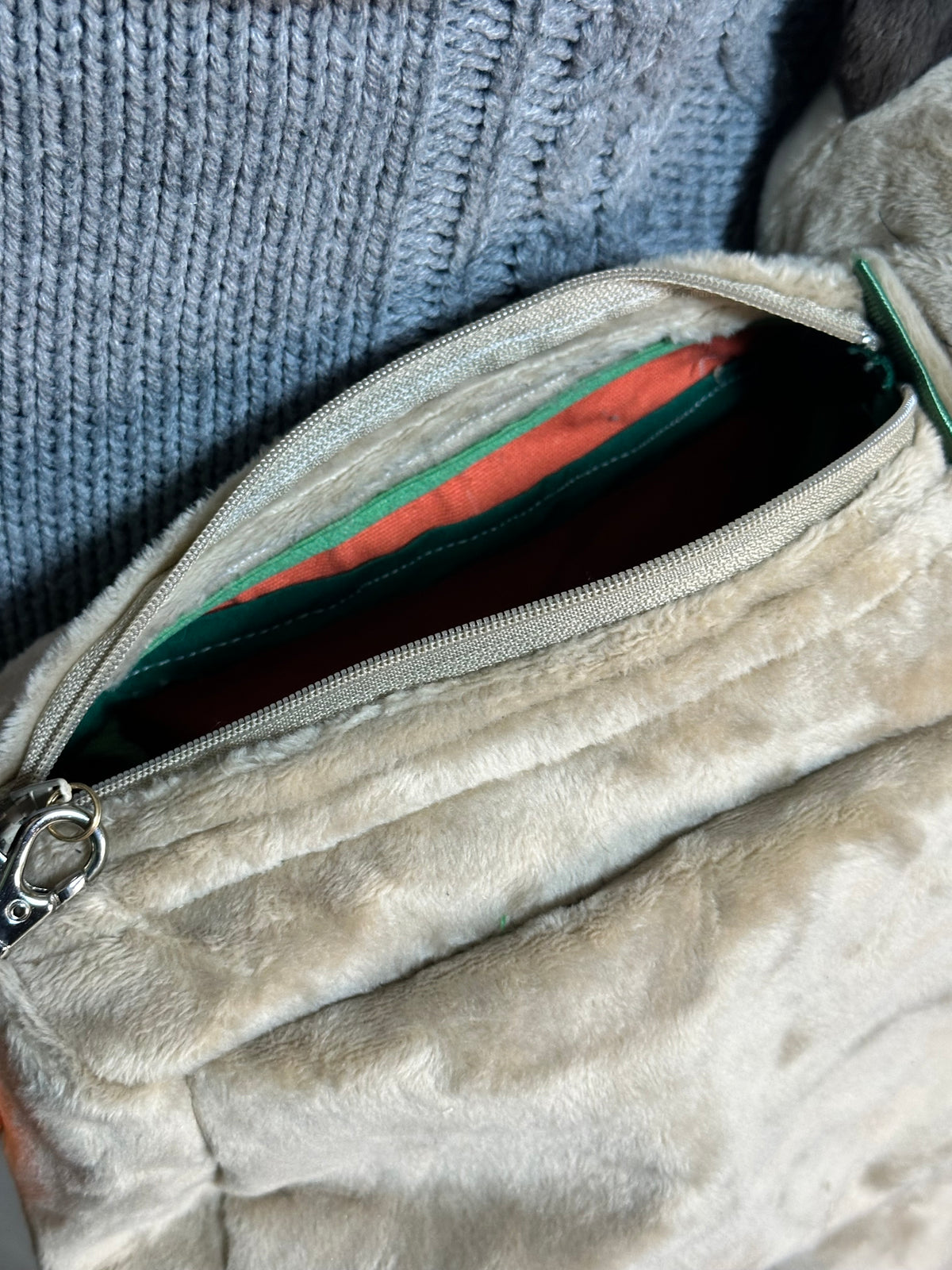 Capybagra Bag