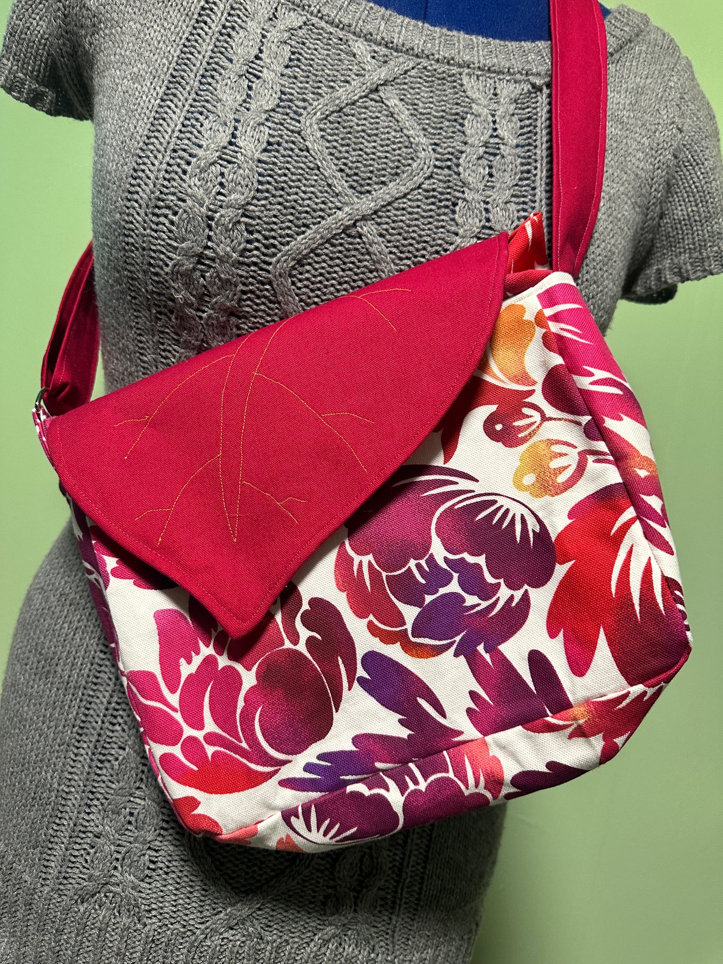 Small Messenger Bags