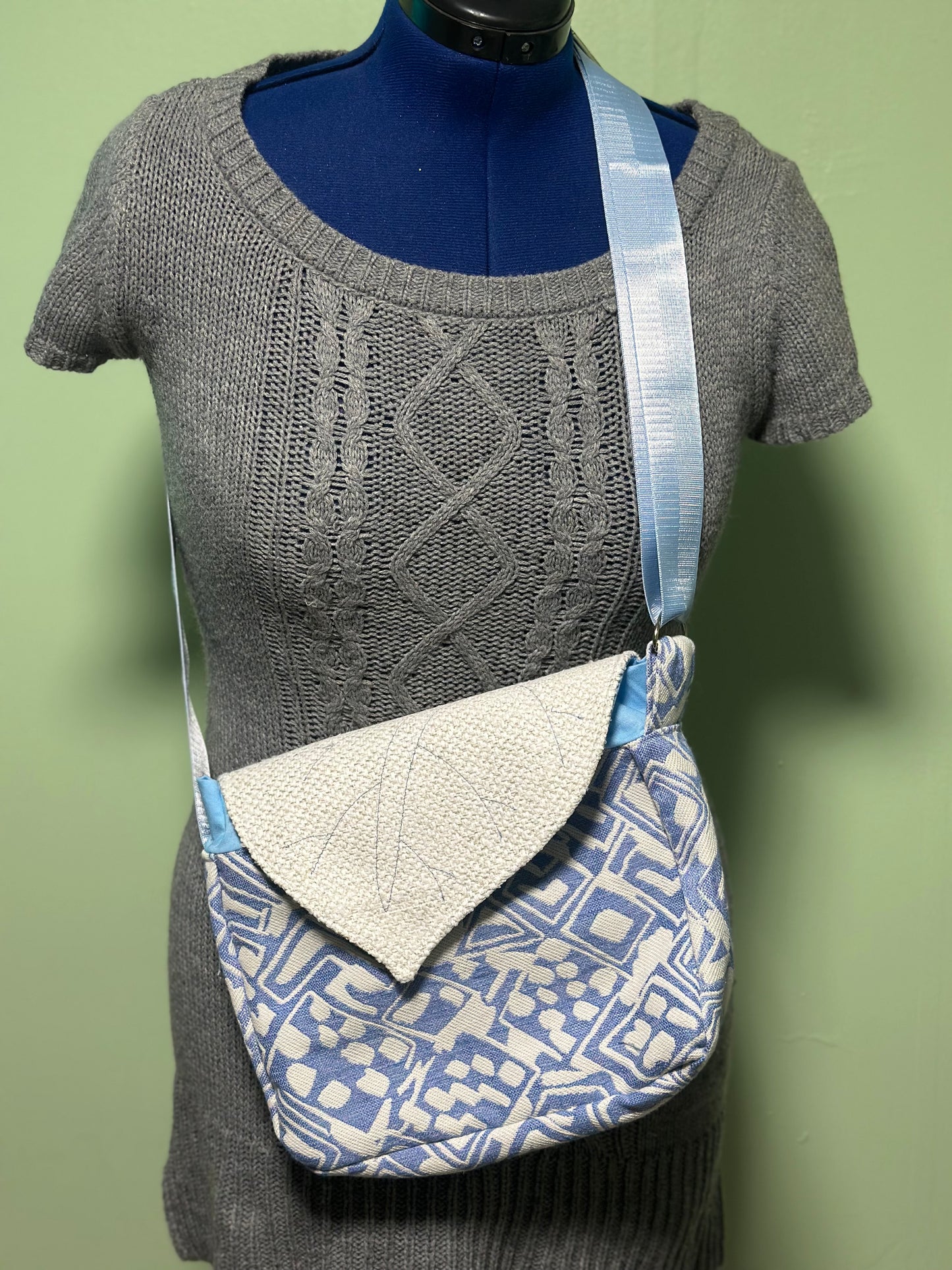 Small Messenger Bags