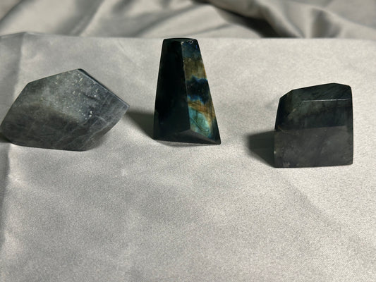 Labradorite Crystals