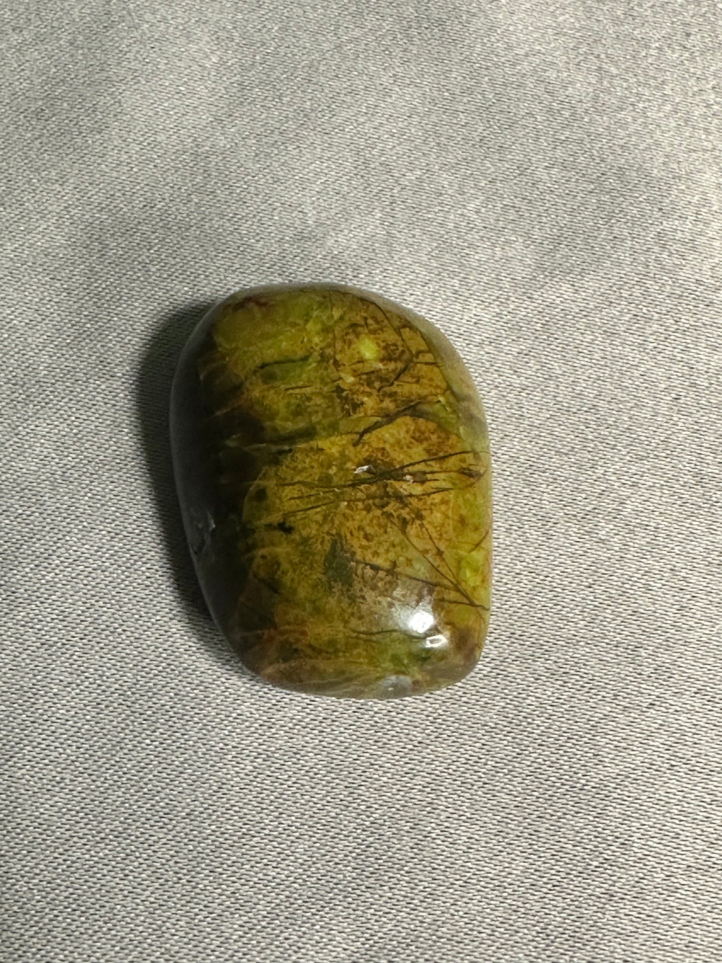 Green Opal Palm Stones