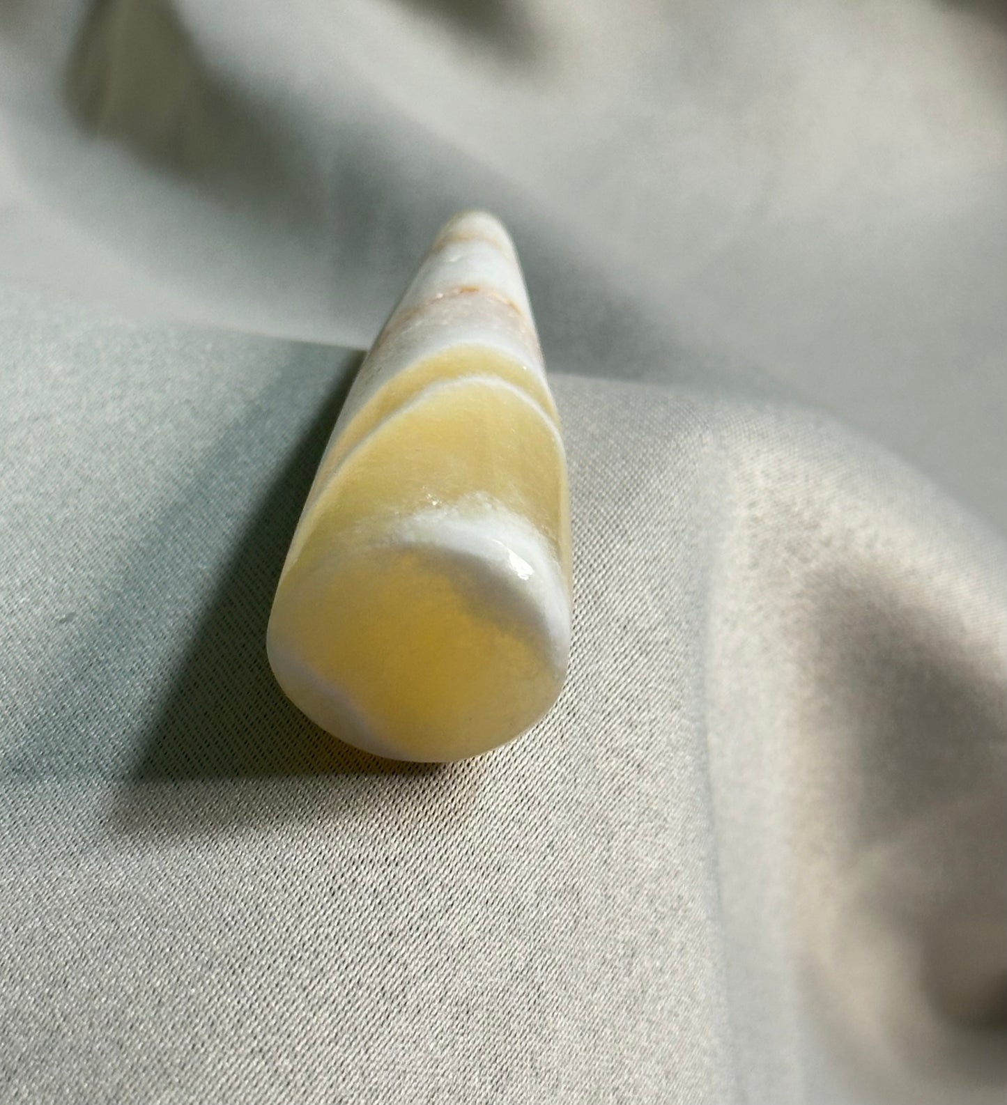 Yellow Calcite Horn
