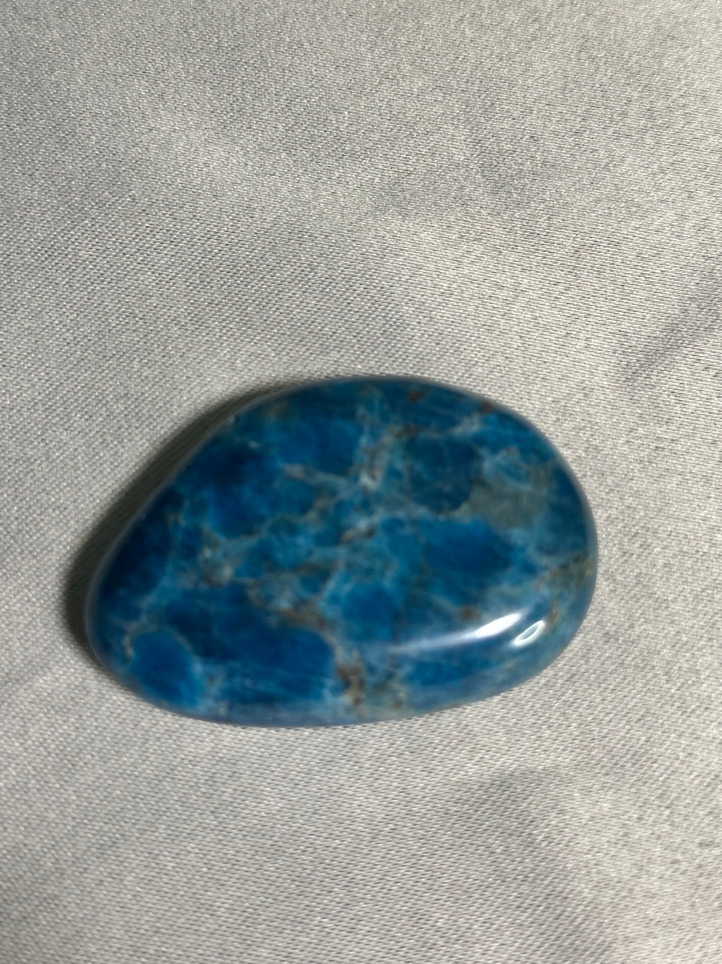 Apatite Palm Stones