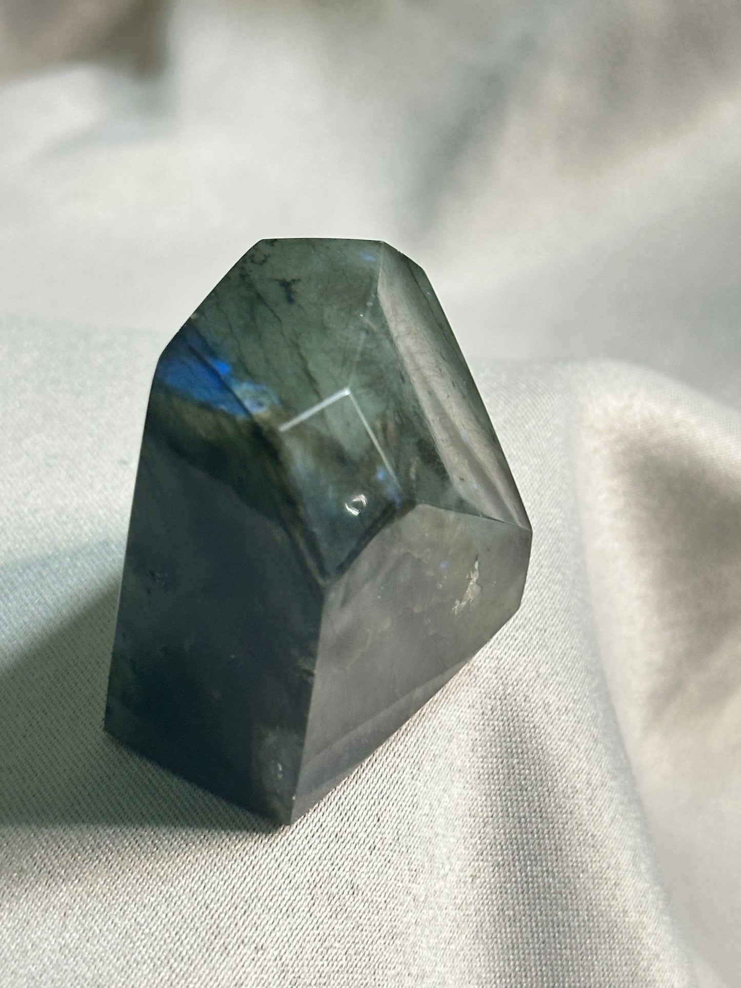 Labradorite Crystals