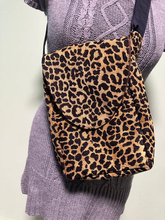 Portrait Style Messenger Bag