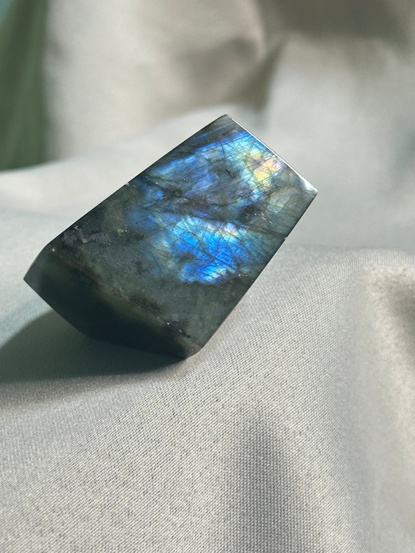 Labradorite Crystals